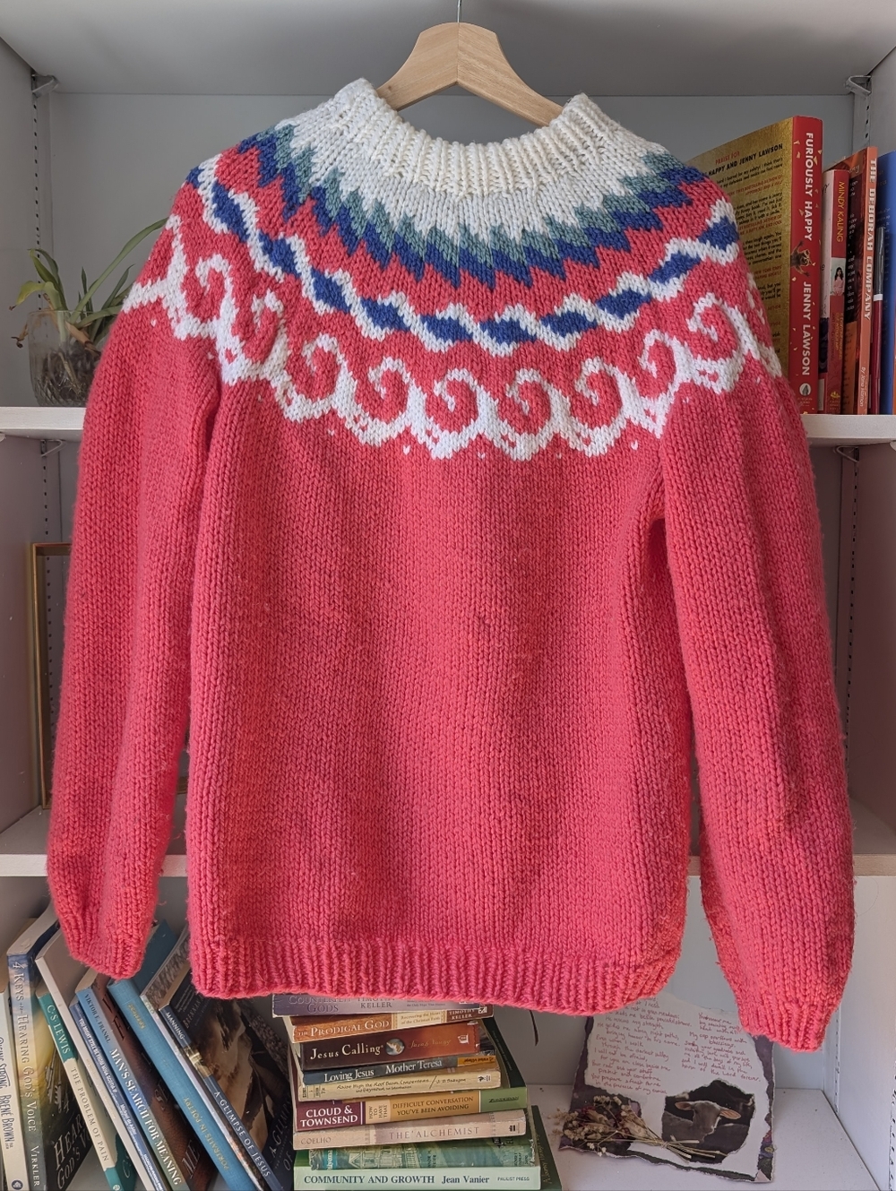 Vintage Handmade Knit Sweater Icelandic Pattern Pink Size Medium Cozy Fair Isle - Picture 2 of 7